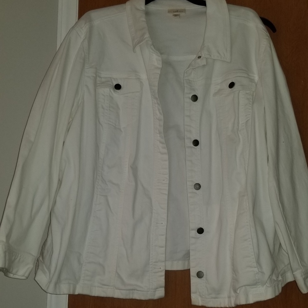 Women's Denim Jacket